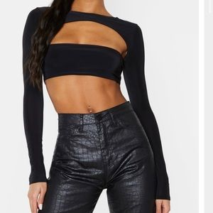 Cute cut out long sleeve black crop top